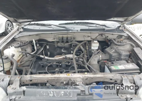 2005 Ford Escape Xls from USA, damaged, VIN 1FMYU02Z35KB15458